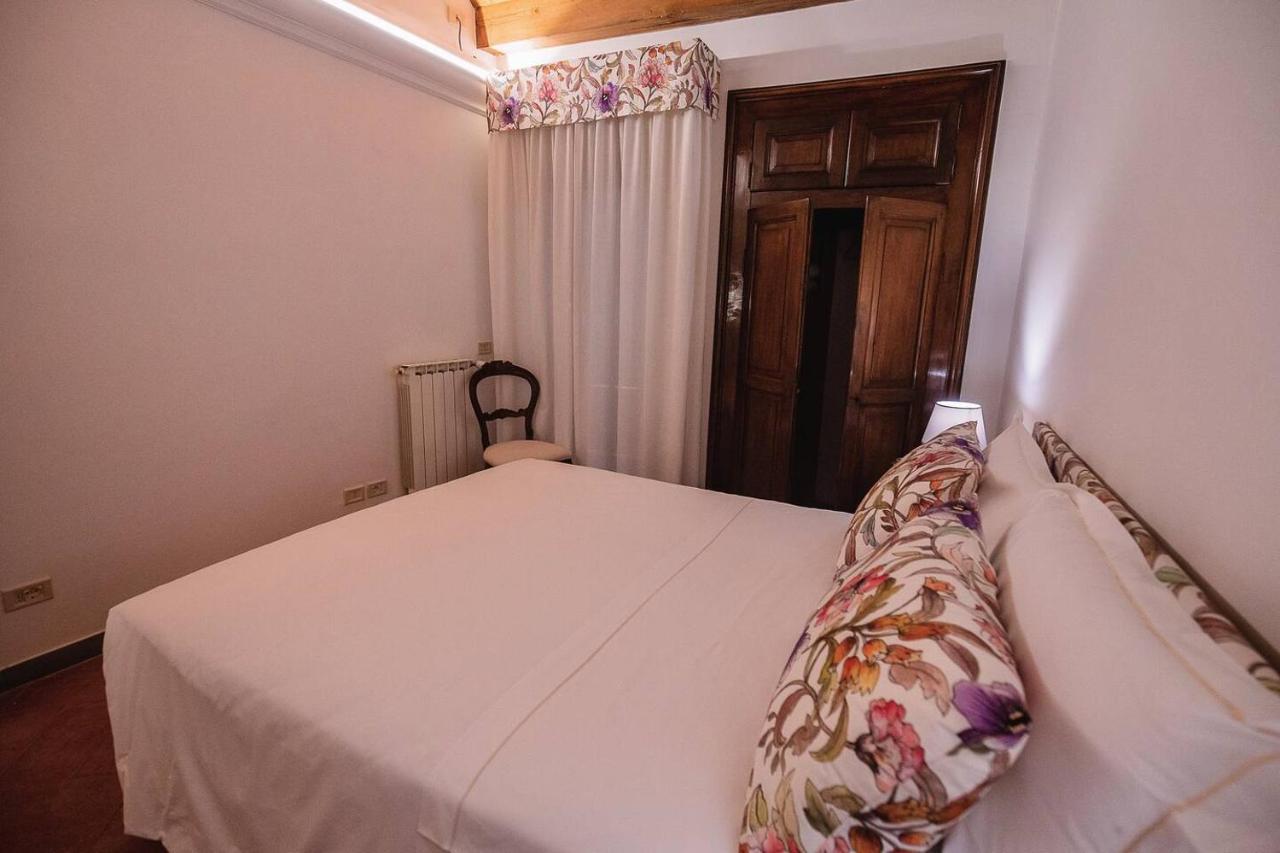 Acacia Firenze - Adelfa Apartment Ngoại thất bức ảnh